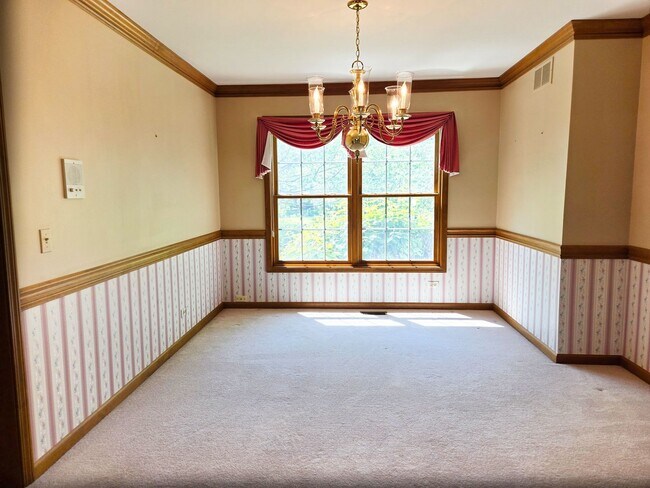 Foto del edificio - 2286 Brookside Ln