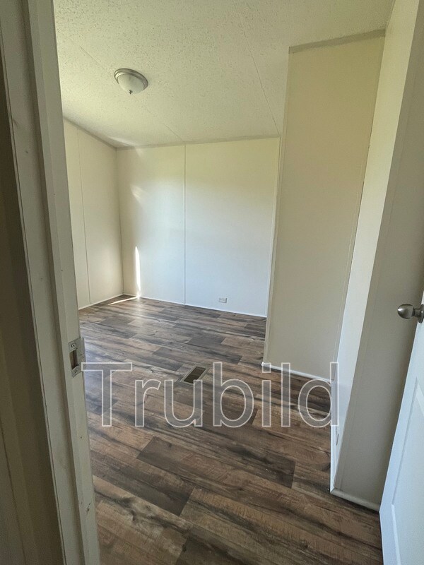 Building Photo - 94 Lone Pine Ln