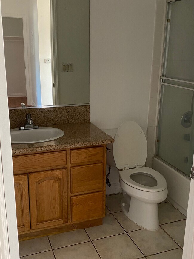 Foto del edificio - 174 W Linden Ave