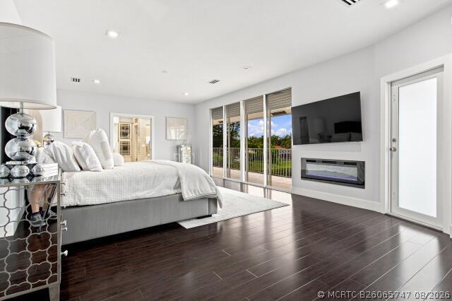 Building Photo - 8709 Banyan Ct