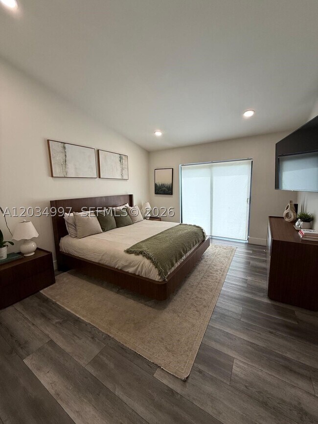 Foto del edificio - 21251 NE 3rd Ct