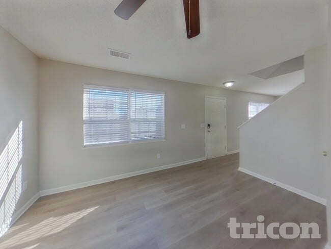 Building Photo - 540 Halleck Ln
