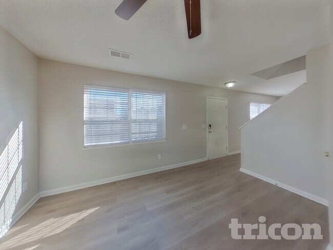 Foto del edificio - 540 Halleck Ln