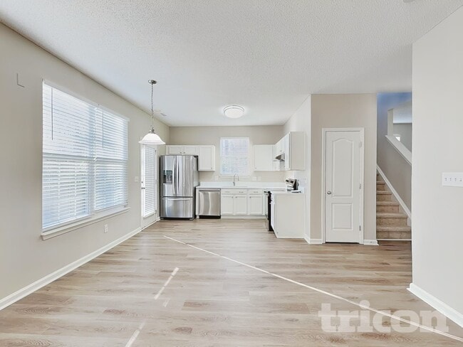 Building Photo - 3445 Dutchman Rd