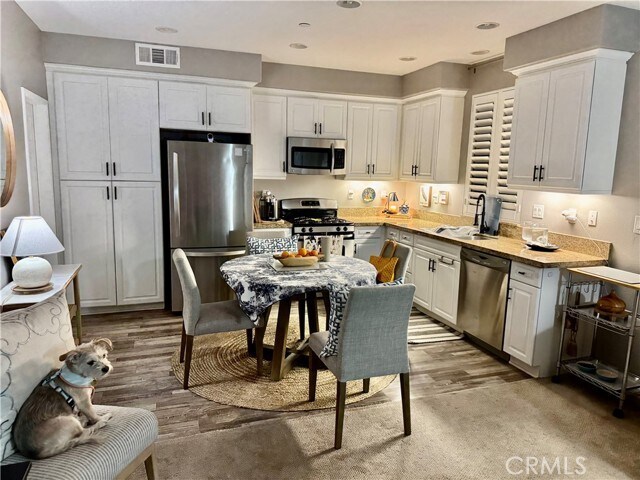 Foto del edificio - 5 Wesley Way