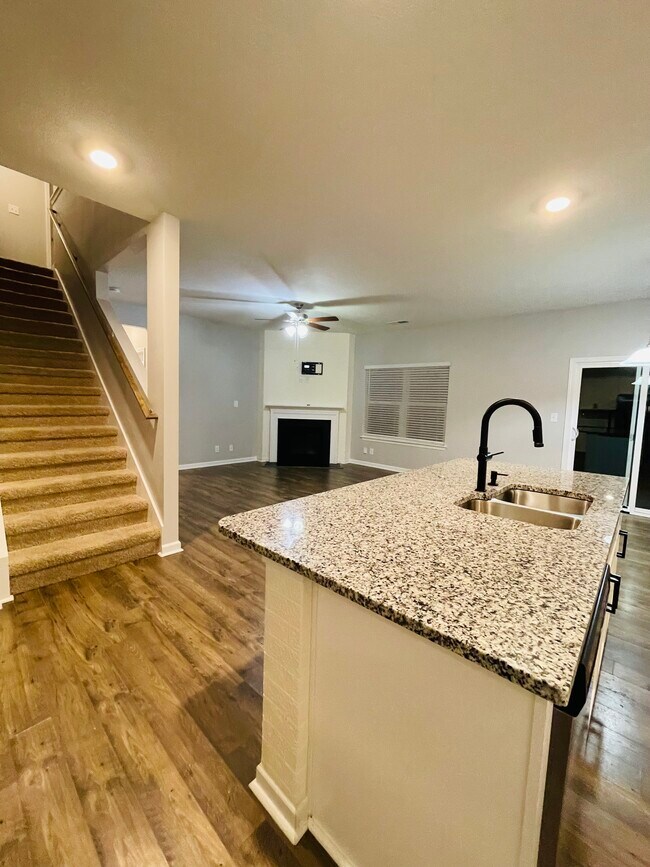 Foto del edificio - 9747 War Admiral Ln