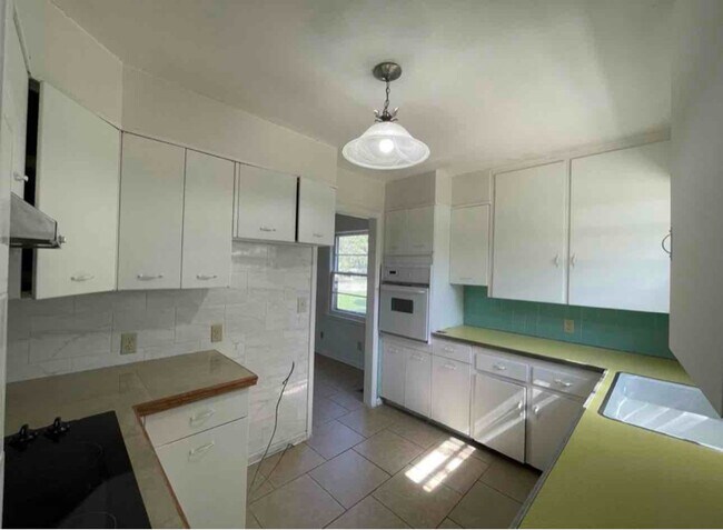 Foto del edificio - 1138 N Piatt Ave