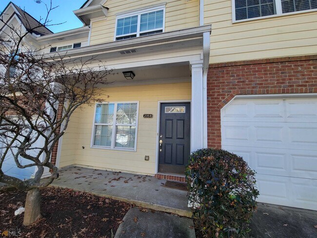 Foto del edificio - 2358 Suwanee Pointe Dr