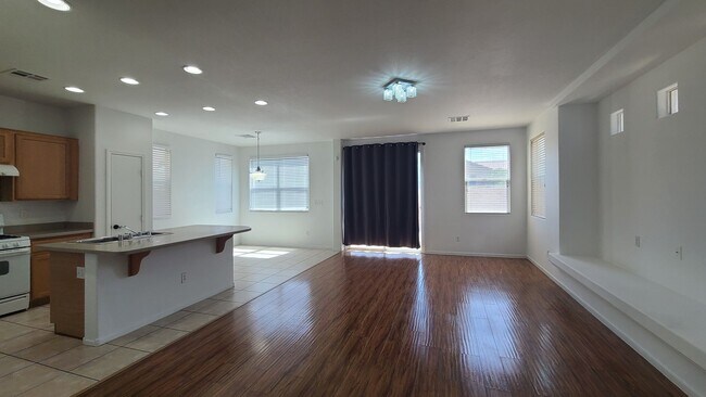 Foto del edificio - 3 Bedroom home in Southwest Las Vegas