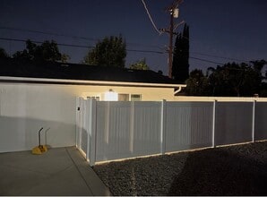 Building Photo - 12952 Lemay St