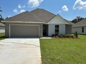 Building Photo - 41372 Rosewood Ln