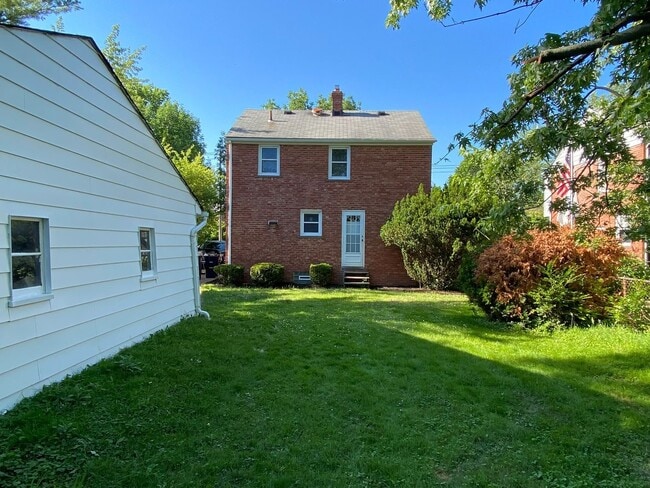 Building Photo - 5248 Haverford Dr