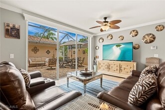 Building Photo - 28470 Villagewalk Blvd