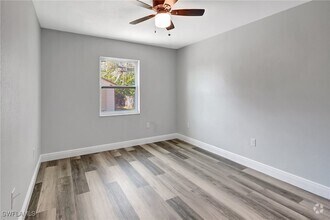 Building Photo - 3389 Dunbar St