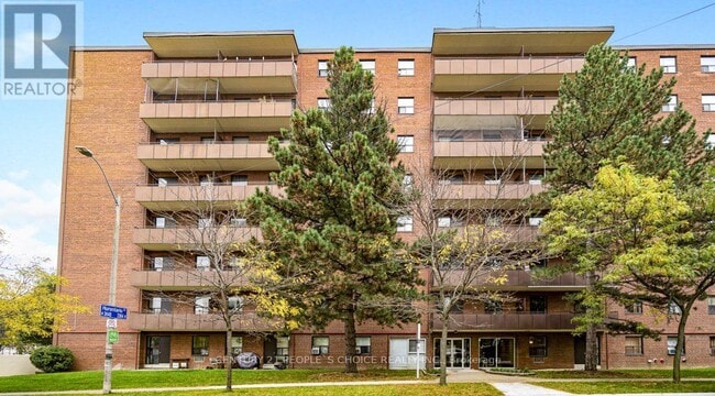Building Photo - 20 Paisley Blvd W