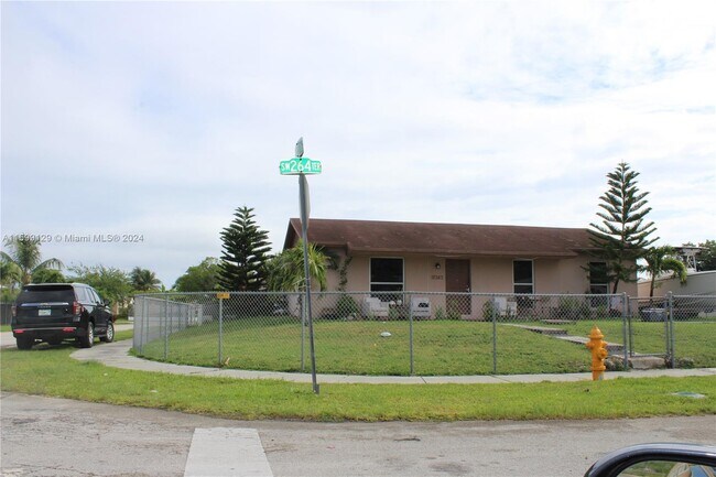 Building Photo - 12363 SW 264th Terrace