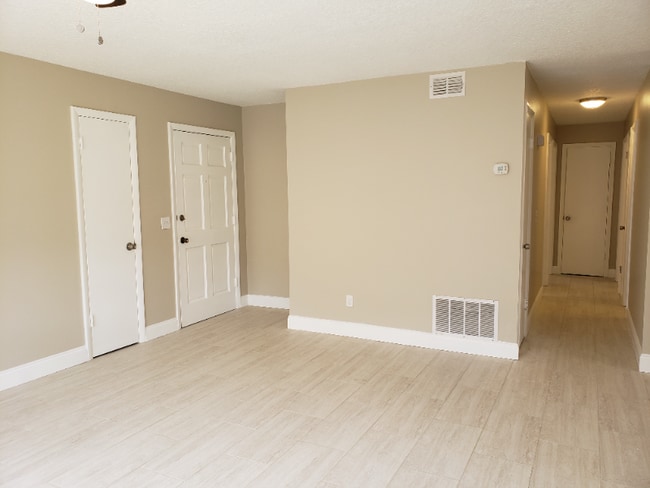 Photo - 5725 Cardinal Guard Ave House