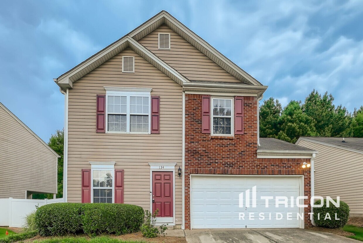 Primary Photo - 134 Oak Grove Pl