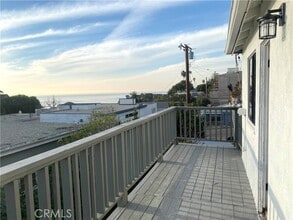 Building Photo - 2127 S Coast Hwy