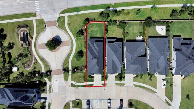 Foto del edificio - 6707 Regatta Park Ln