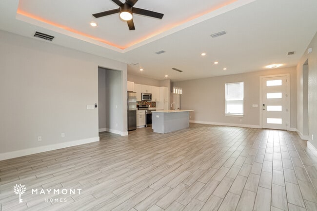 Building Photo - 1202 N Platte Ct