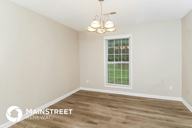 Foto del edificio - 3325 Darden Rd