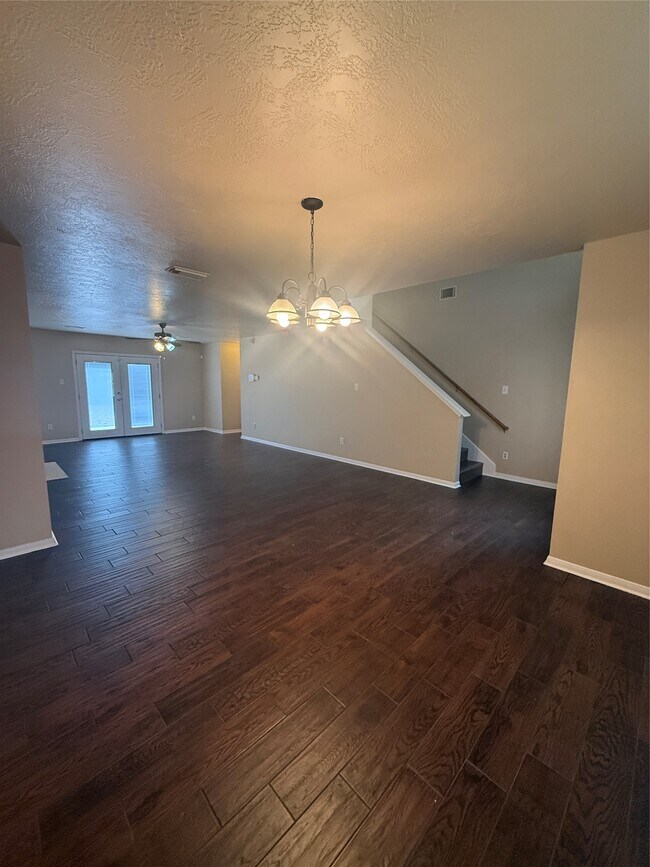 Foto del edificio - 19918 Rising Star Dr