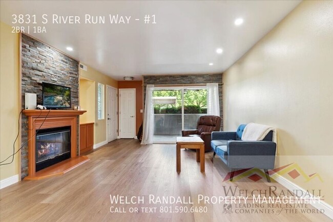 Foto del edificio - 3831 S River Run Wy