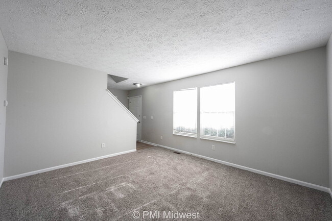 Foto del edificio - "Spacious 4-Bedroom Gem on Pillory Drive w...