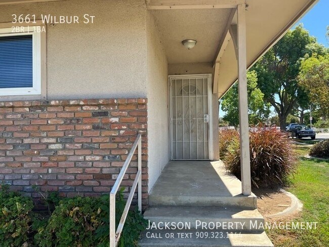 Foto del edificio - 2 Bedroom Home Duplex
