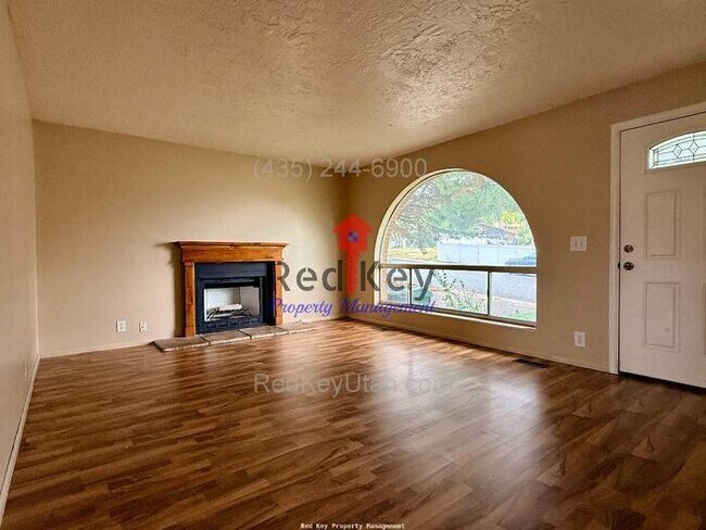Foto del edificio - East Buzianis Way Single Family Home