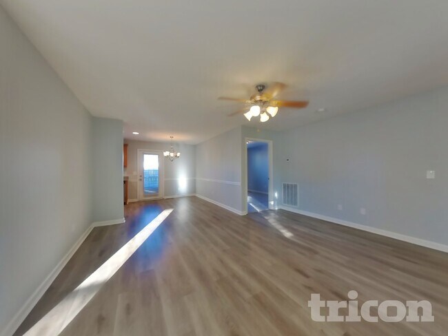 Foto del edificio - 1605 Mary Ct