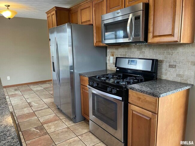 Foto del edificio - 2806 W 47th St