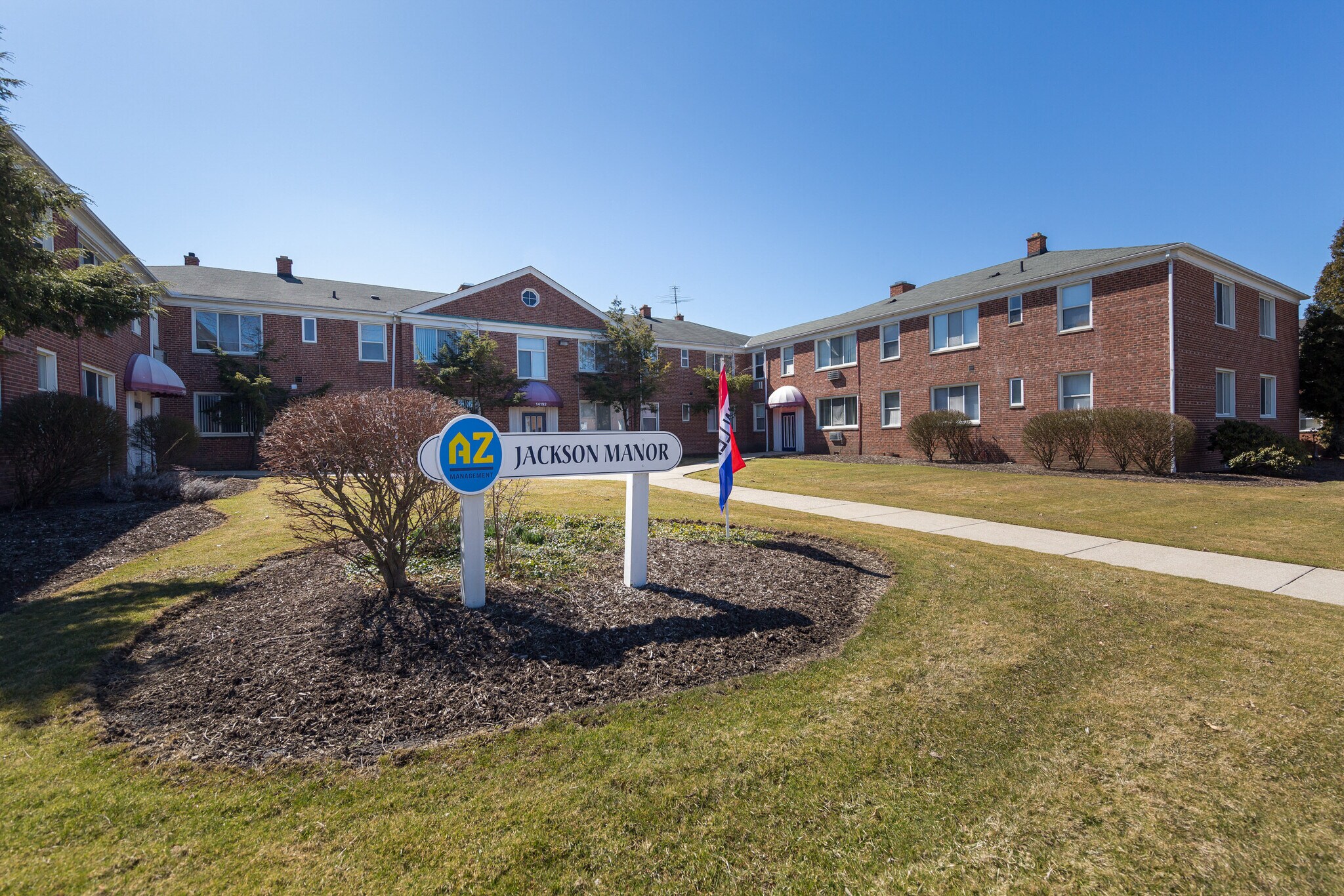 WJM Cedar Apartments – photo 4