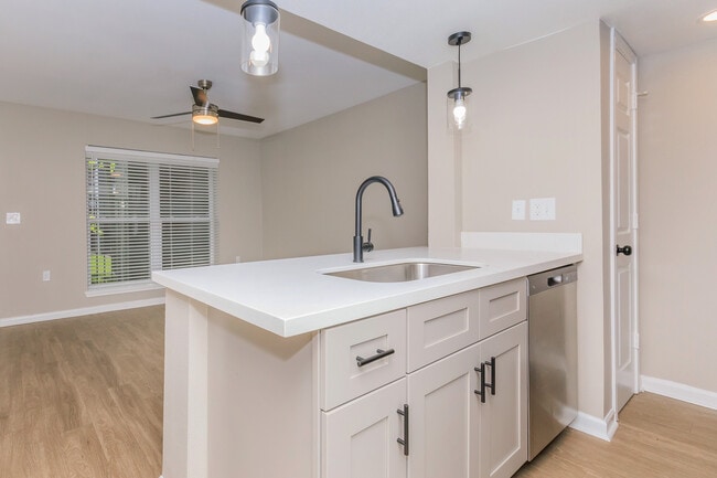 Foto del edificio - The Local on Severn