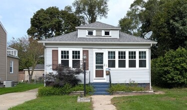 Building Photo - 1284 Montgomery Ave