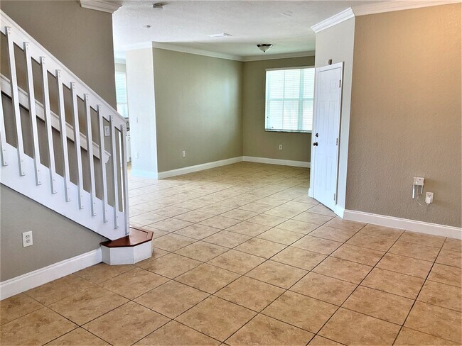 Foto del edificio - 902 SW 153rd Ct