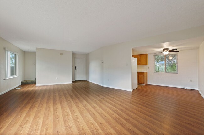 Building Photo - 3915 Covington Way