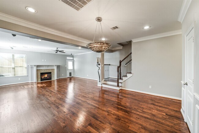 Foto del edificio - 1303 Dorothy St