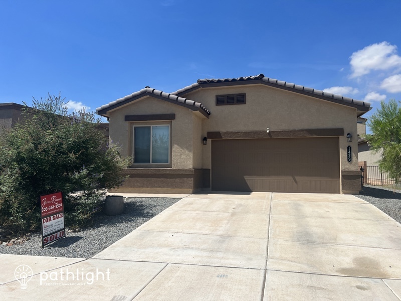 Primary Photo - 1429 Terrazas Ct