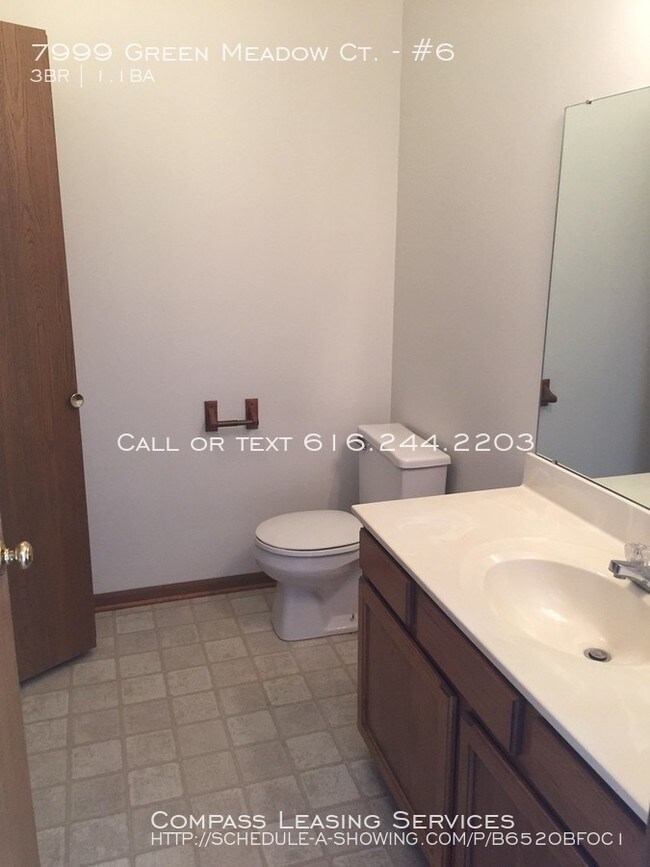 Foto del edificio - 7999 Green Meadow Ct
