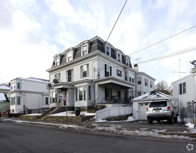 126 Prospect St Gloucester, MA 01930 Rentals Gloucester, MA