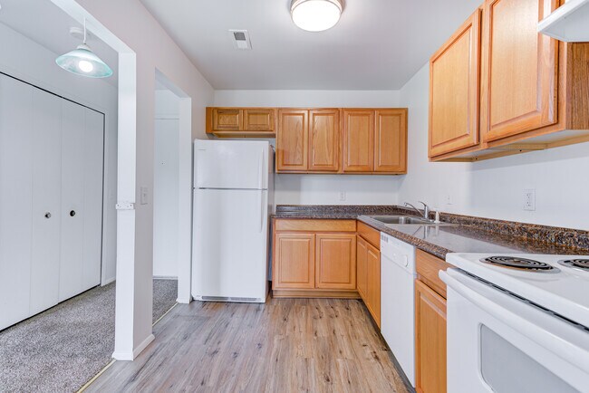 Fotografía del edificio - 32005 W 12 Mile Rd