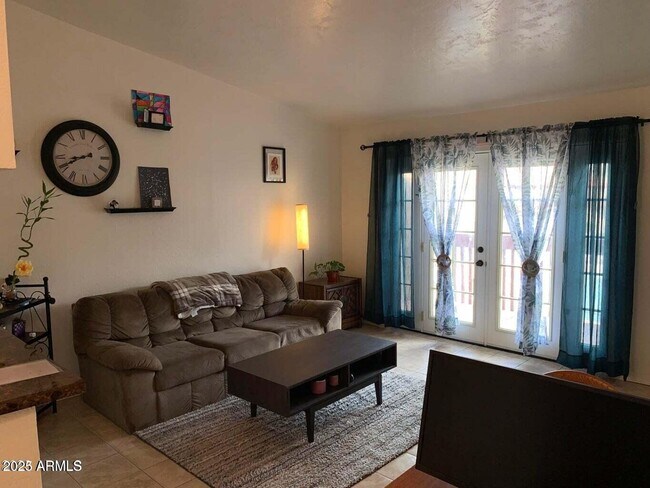 Foto del edificio - 14203 N 19th Ave