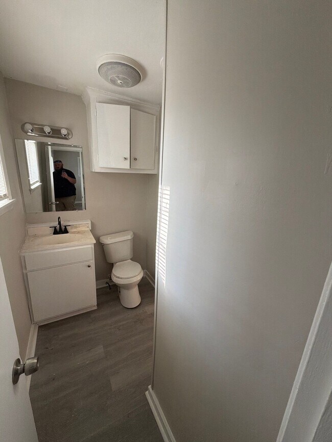 Foto del edificio - 228 Catalina Cir