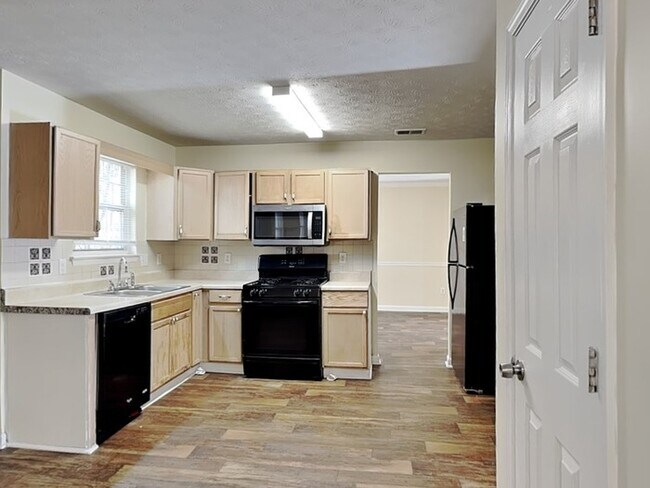 Foto del edificio - 2770 Field Spring Dr