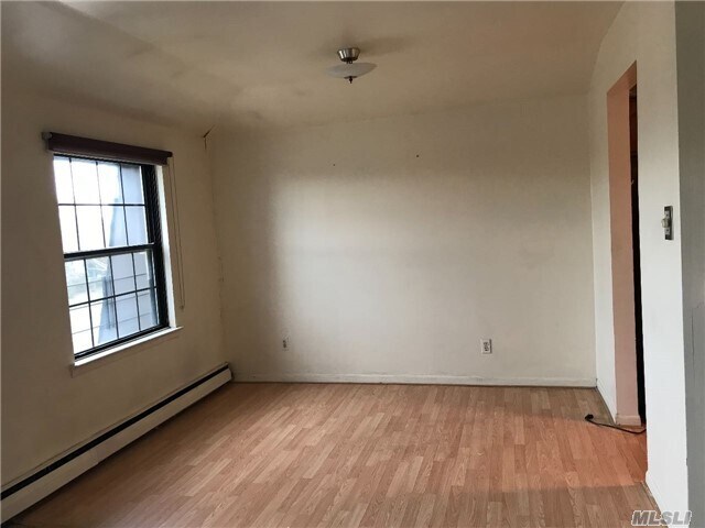 Building Photo - 40-40 Clearview Expy