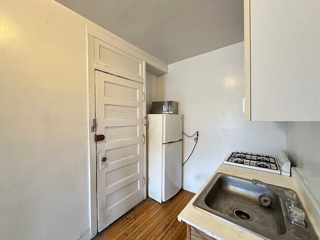 Foto del edificio - 3306 W Schubert Ave