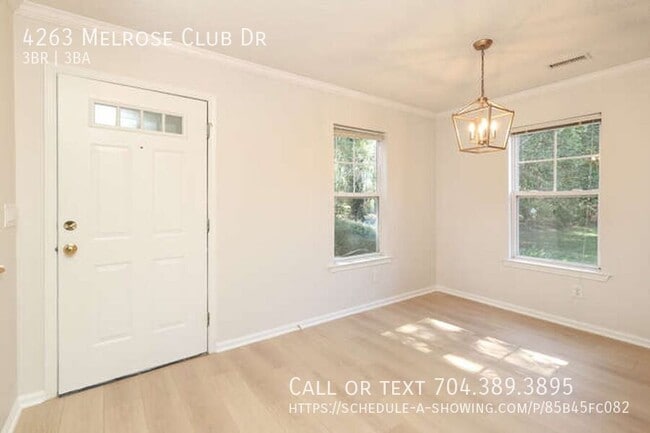 Foto del edificio - 4263 Melrose Club Dr