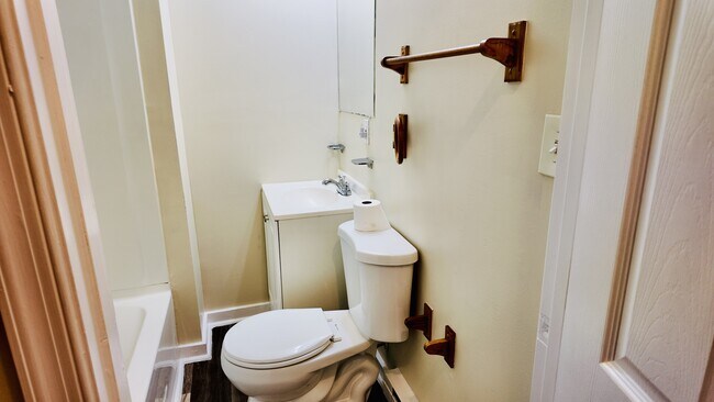 Foto del edificio - 1206 Arlington St